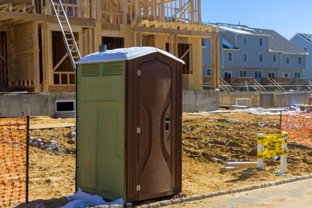 Portable Toilet Options We Offer in Manhattan, NY